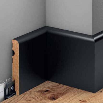 Juoda MDF grindjuostė 8 cm aukščio. Pagrindinė nuotrauka
