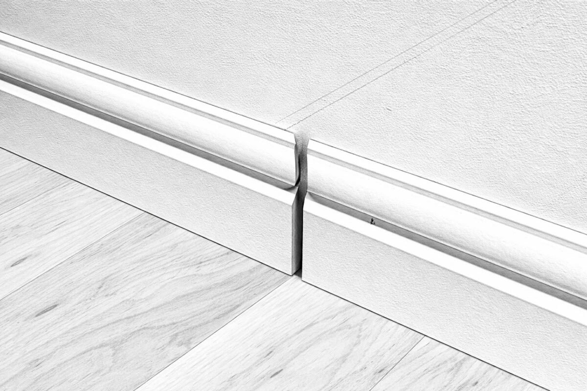 MDF grindjuosčių sujungimas