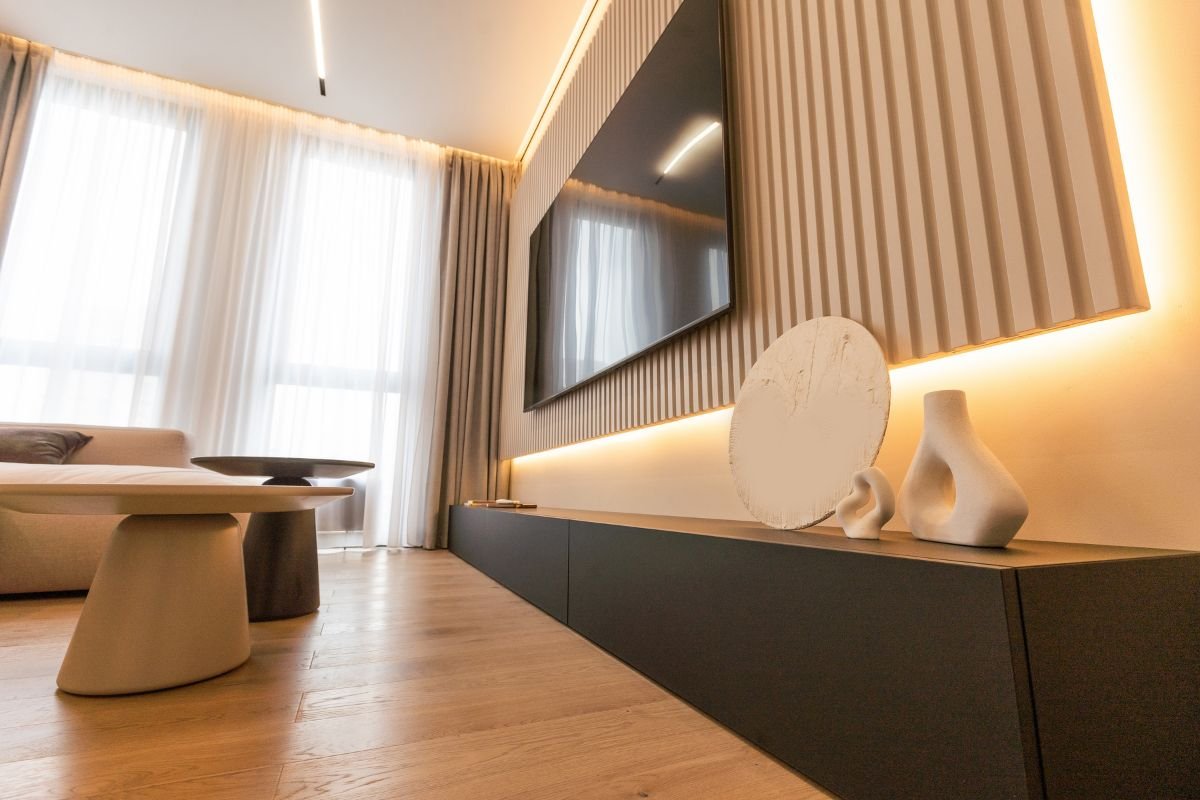 Apšvietimo juostos erdvės dizaine