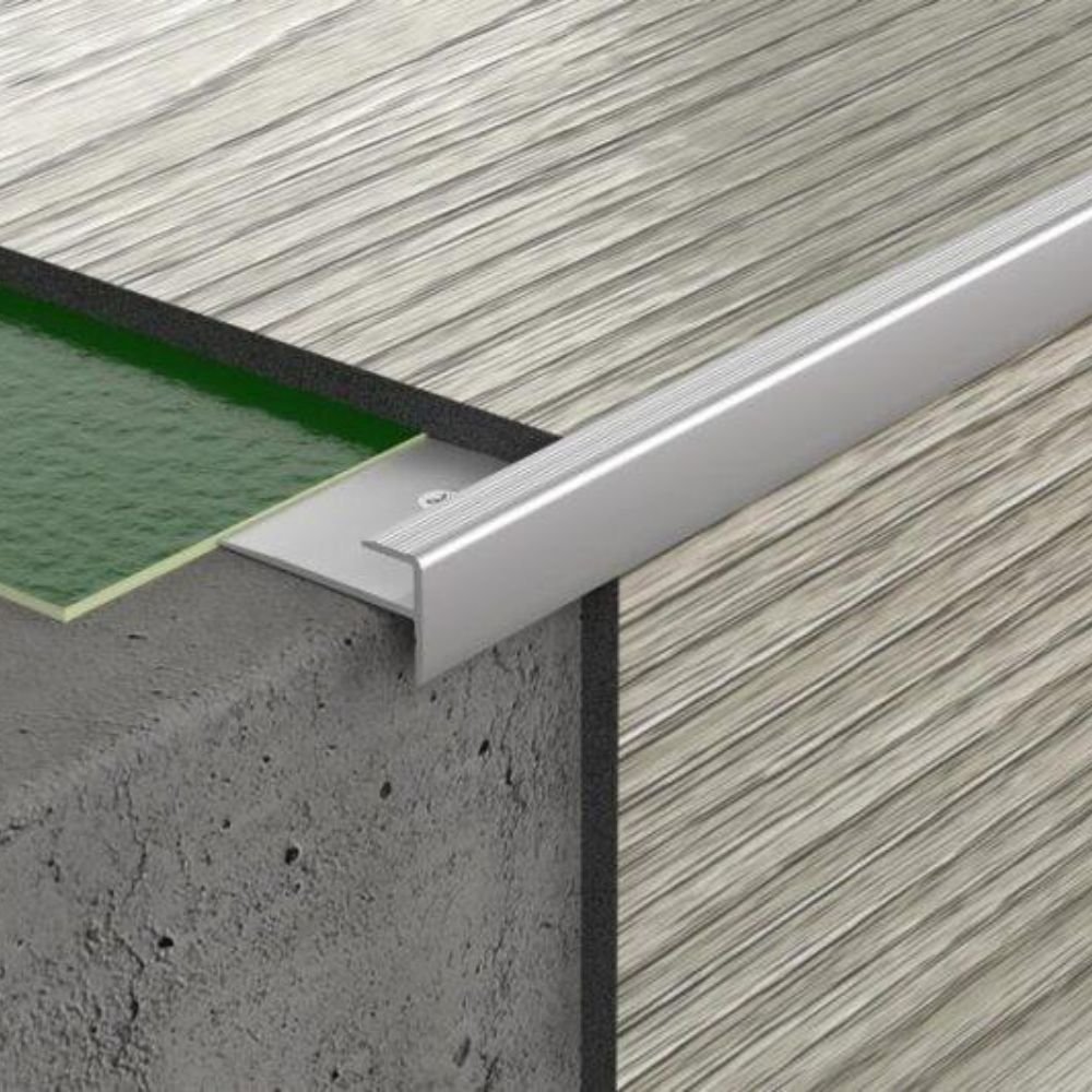 LVT laiptų profilis LVT laiptų profilis