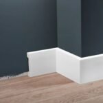 Polistireno grindjuostės baltos LPC-28. Nuotrauka